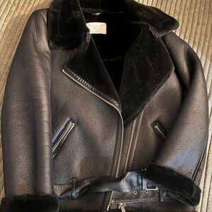 Zara women’s faux leather and faux fur jacket